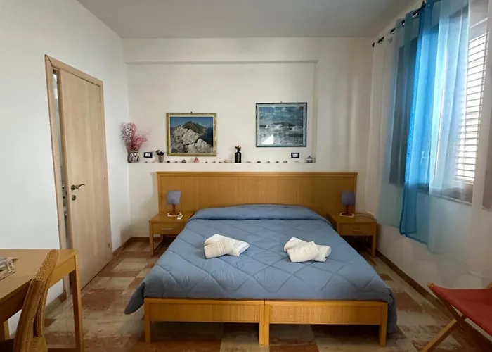 بيت ضيافة Isoladelmiele