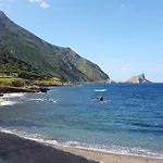 Affittacamere Isoladelmiele