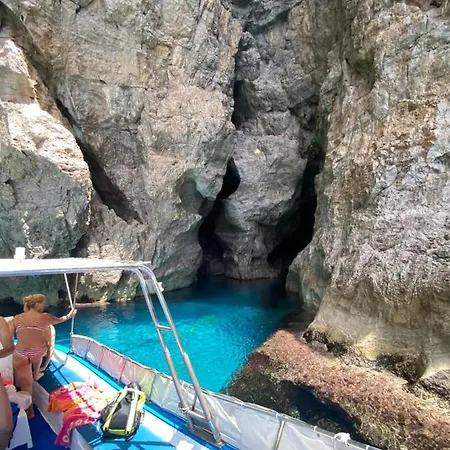 Isoladelmiele Pensjonat