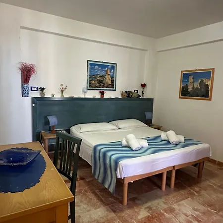 Pensjonat Isoladelmiele Marettimo